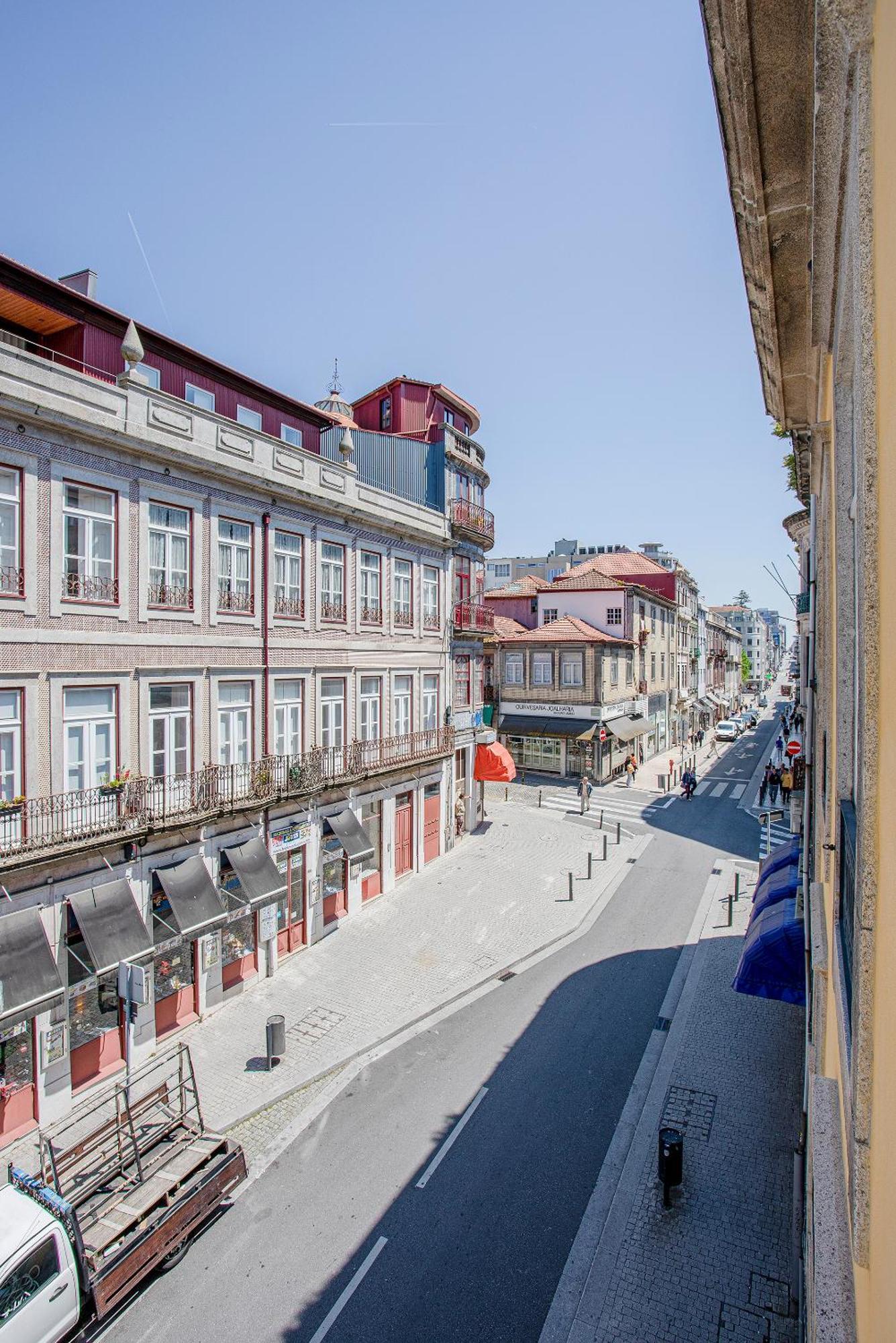 Liiiving In Porto - Aliados Stone Apartment Eksteriør bilde
